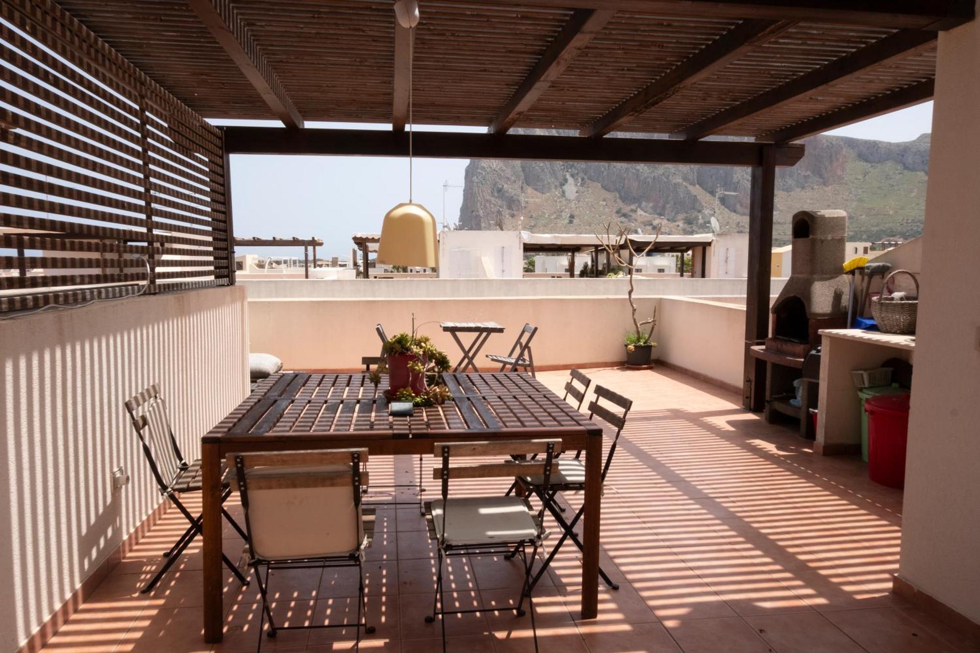 Апартаменты Casa Pachira Con Vista Mare Сан-Вито-Ло-Капо Экстерьер фото